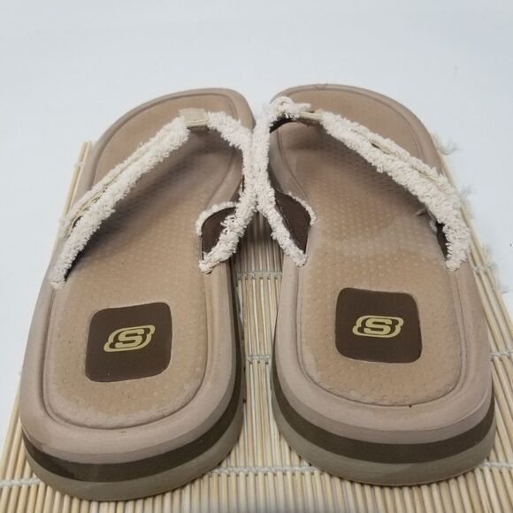 Skechers Tan Embroidered Sandals. - Picture 13 of 14